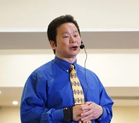 Dr James Lu